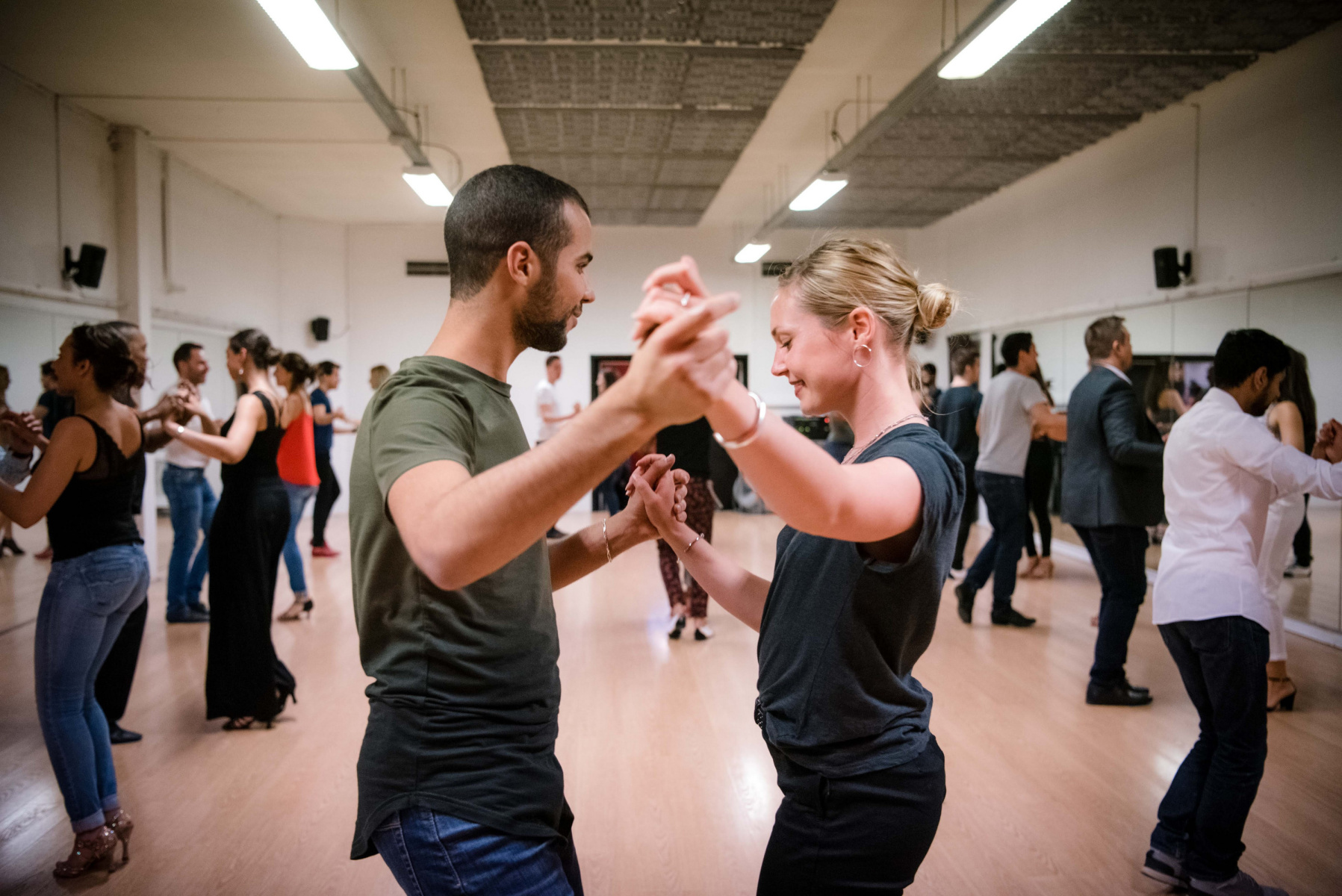 ou danser la salsa a paris